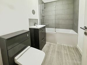 Bathroom- click for photo gallery